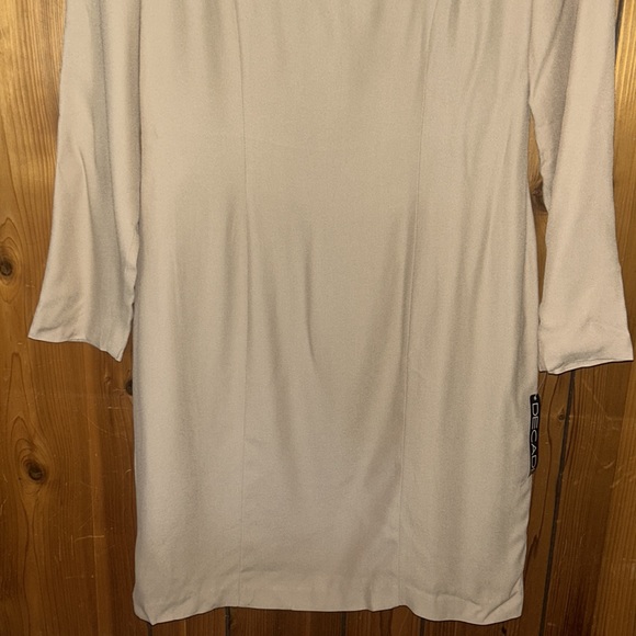 Dress - Picture 3 of 8